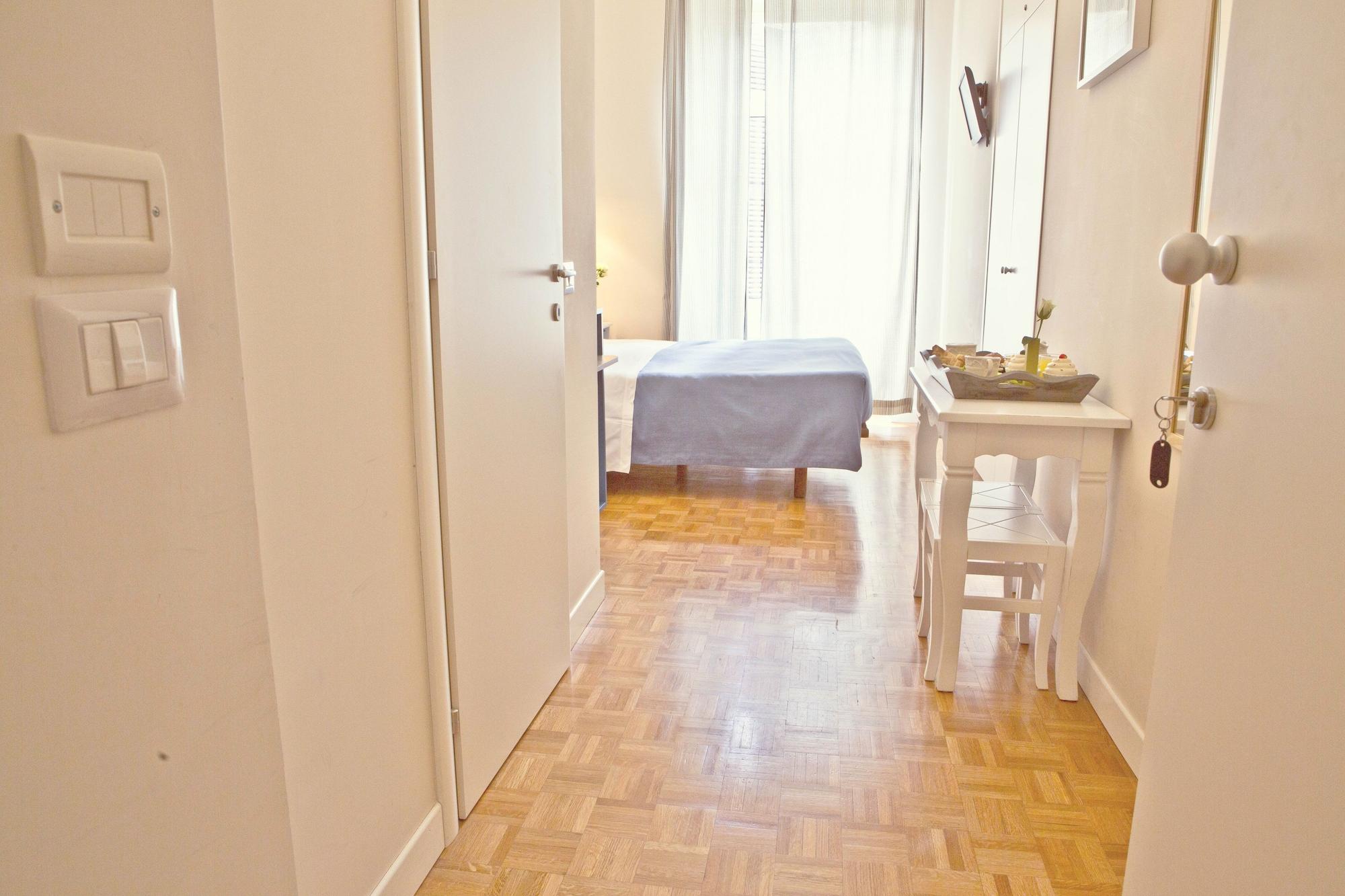 Residenza I Rioni Guesthouse Roma Exterior foto